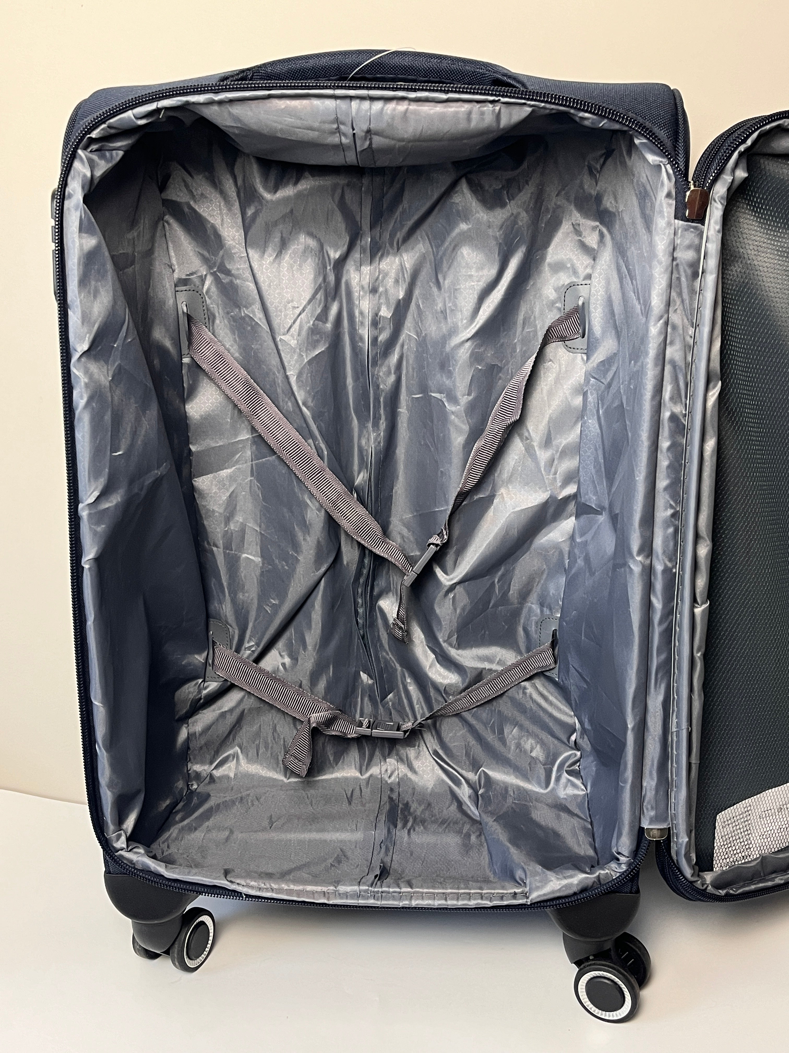 Maleta mediana 20kg de tela Ignite