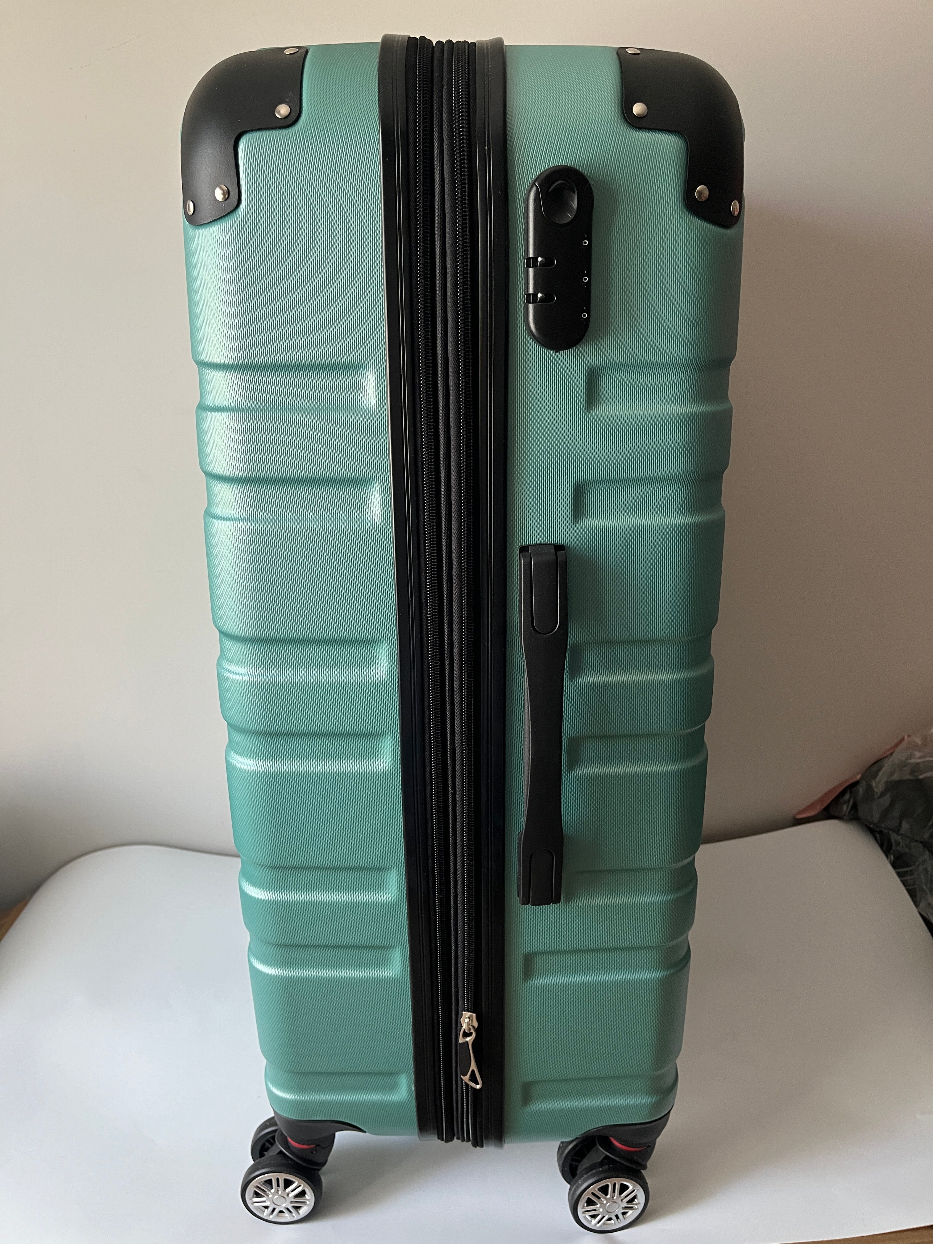 Maleta grande 23kg expansible Odín