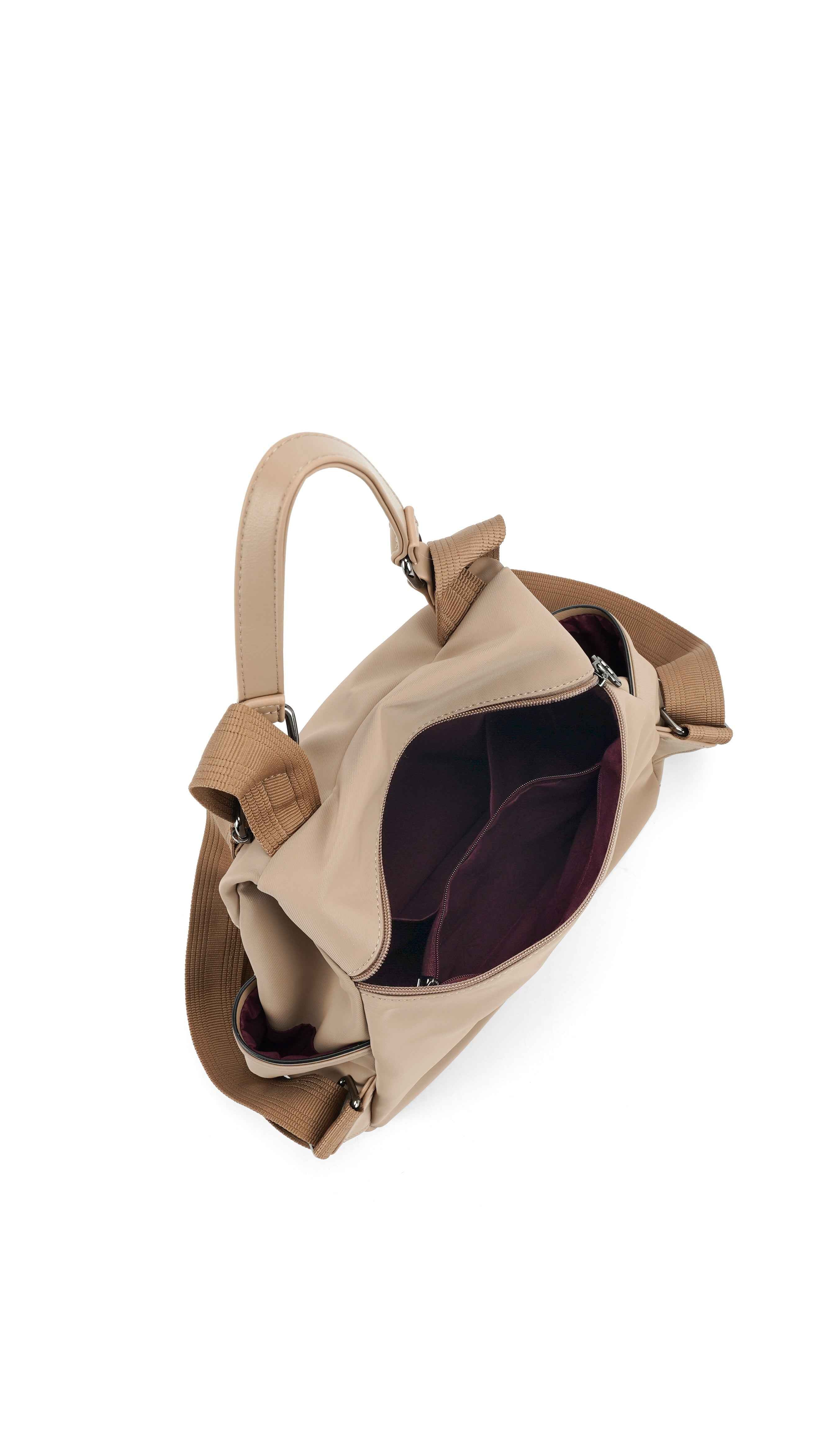 Mochila de mujer con compartimento y llavero Desiré