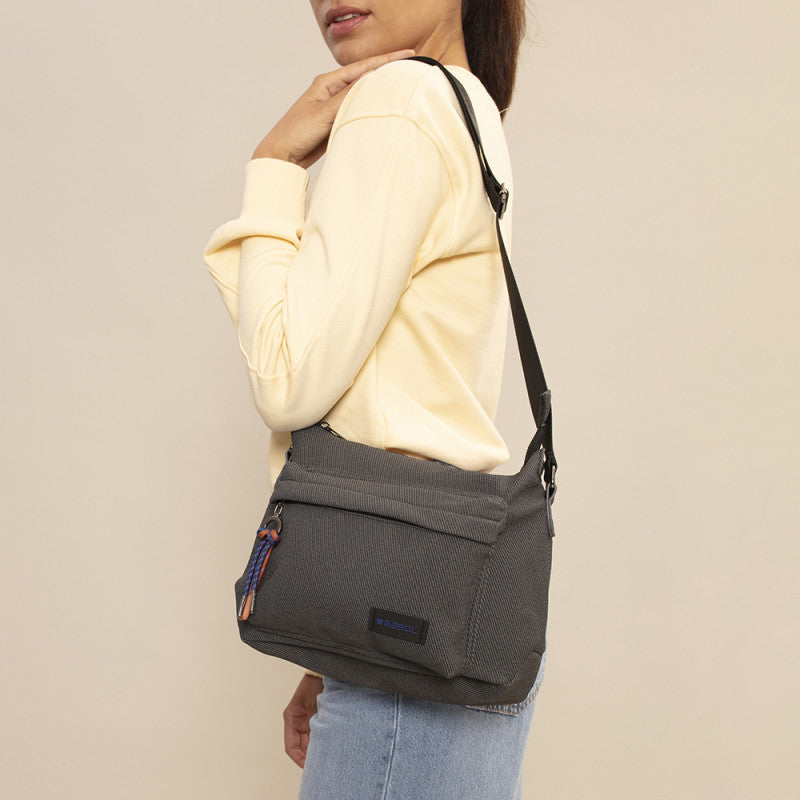 https://gabol.com/20267-large_default/bolso-bandolera-salma.jpg
