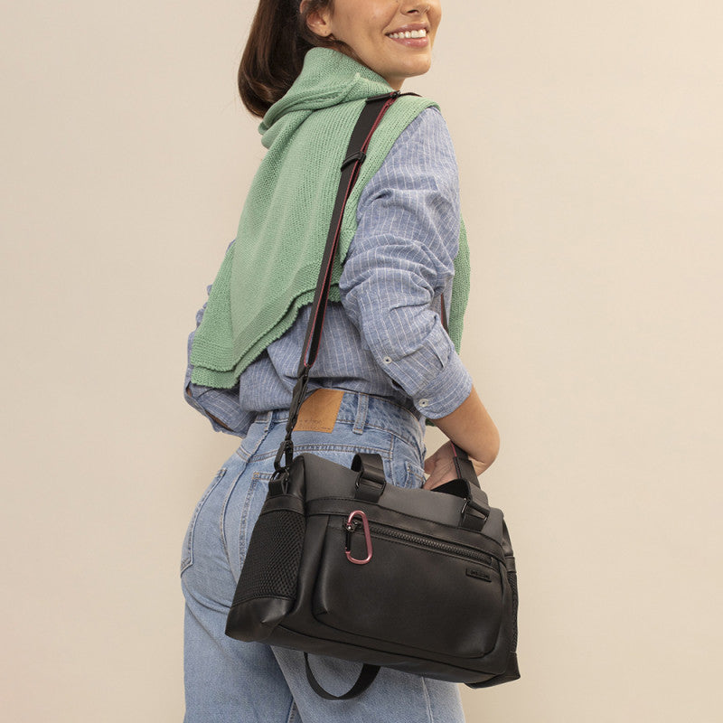 https://gabol.com/20250-large_default/bolso-doble-asa-nicole.jpg