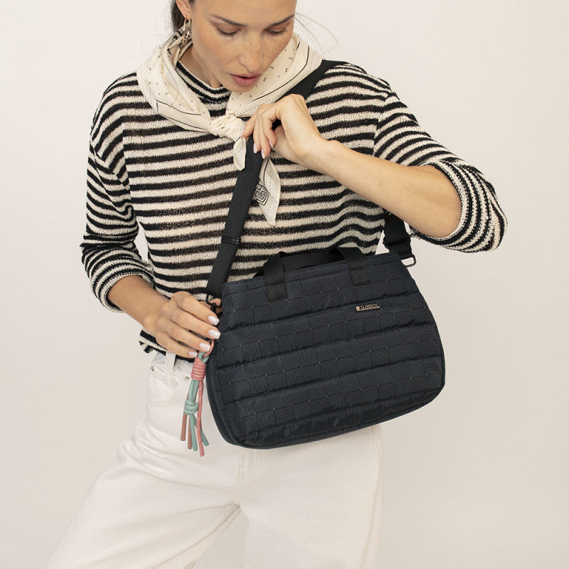 https://gabol.com/20592-large_default/bolso-mediano-hanae.jpg