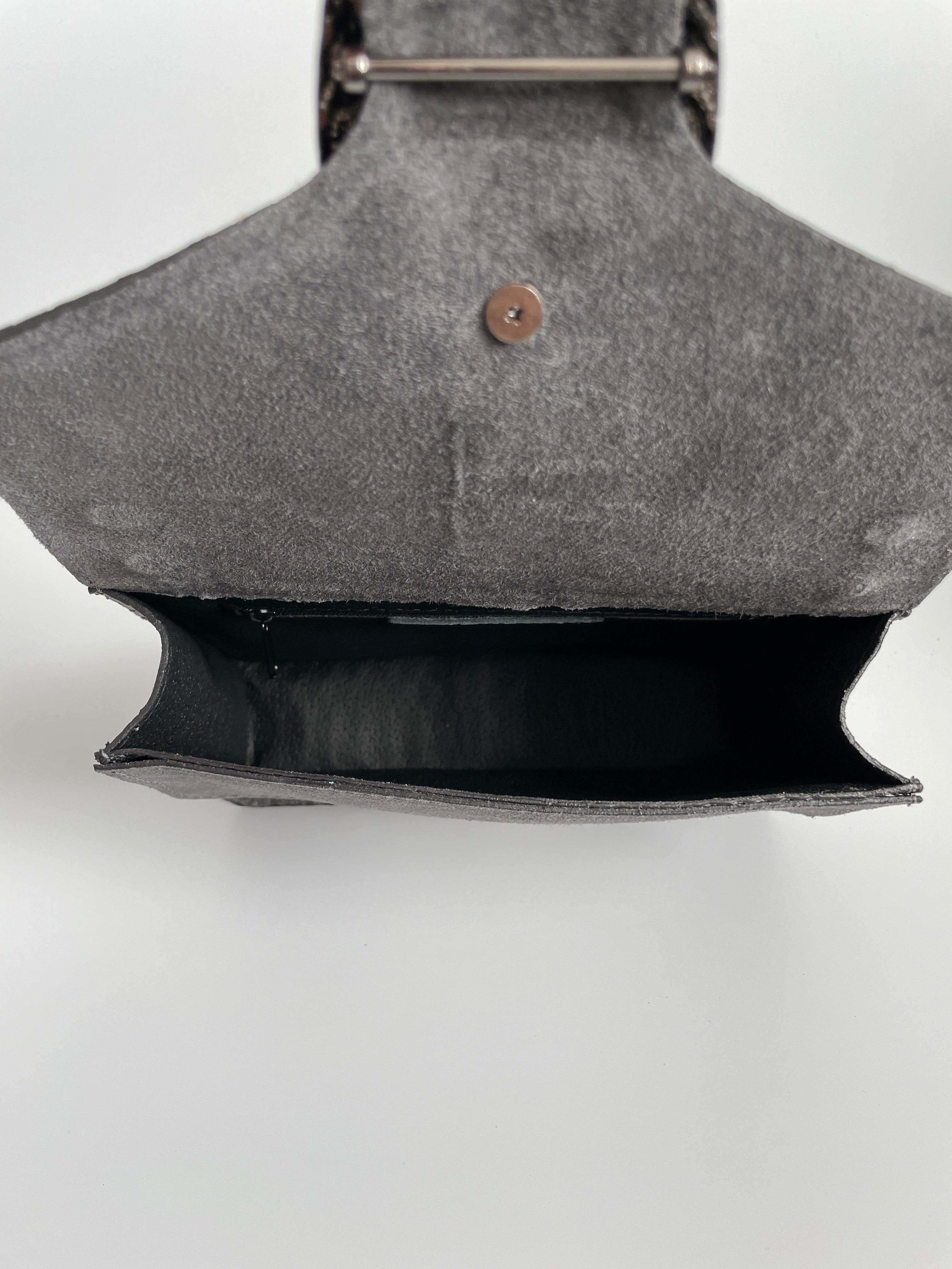 Bolso Bandolera de Piel con efecto Serpiente Gris
