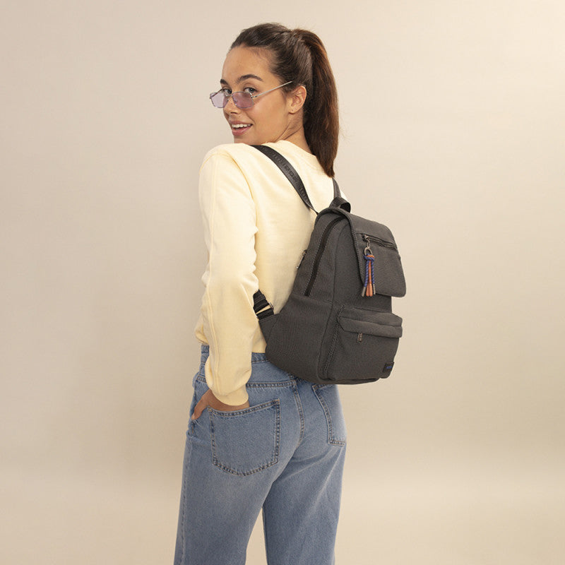 Mochila Gabol SALMA Elegante Piel Sintética Gris Diseño Moderno PVC Free